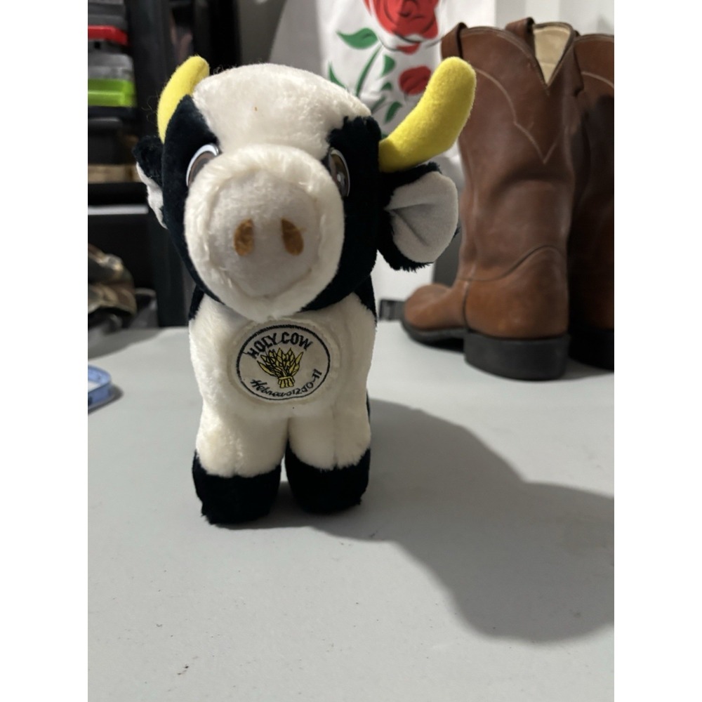 Used, Vintage Wee Win Toys, Holy Cow - Scripture: Hebrews 12: 10-11 plush